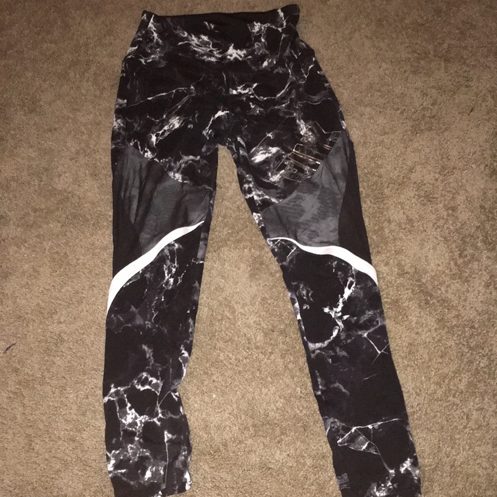 PINK Leggings